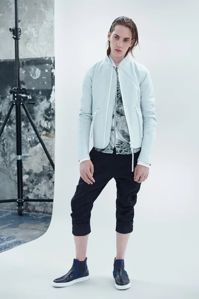 Look 12
